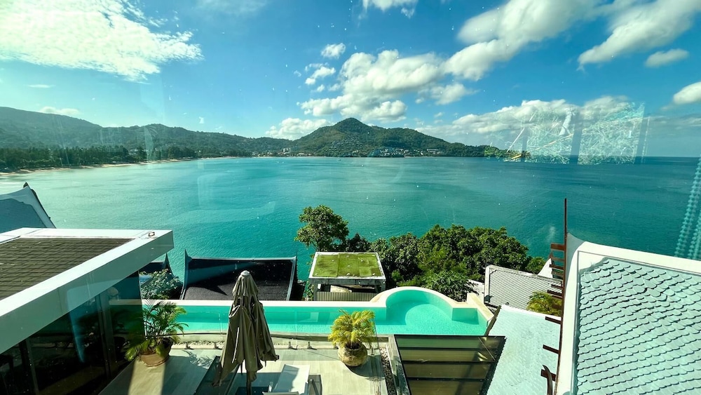 Luxury Seaview 6 Bedrooms With Infinity Pool Villa, Private Gym, Superfast Wifi