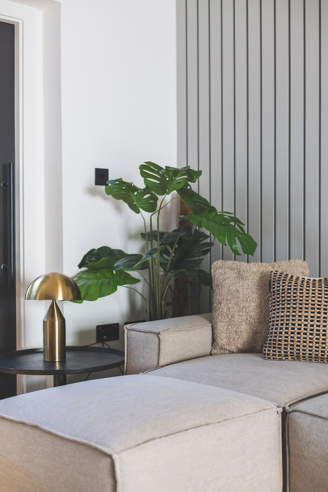 Beautiful Flat in Acton