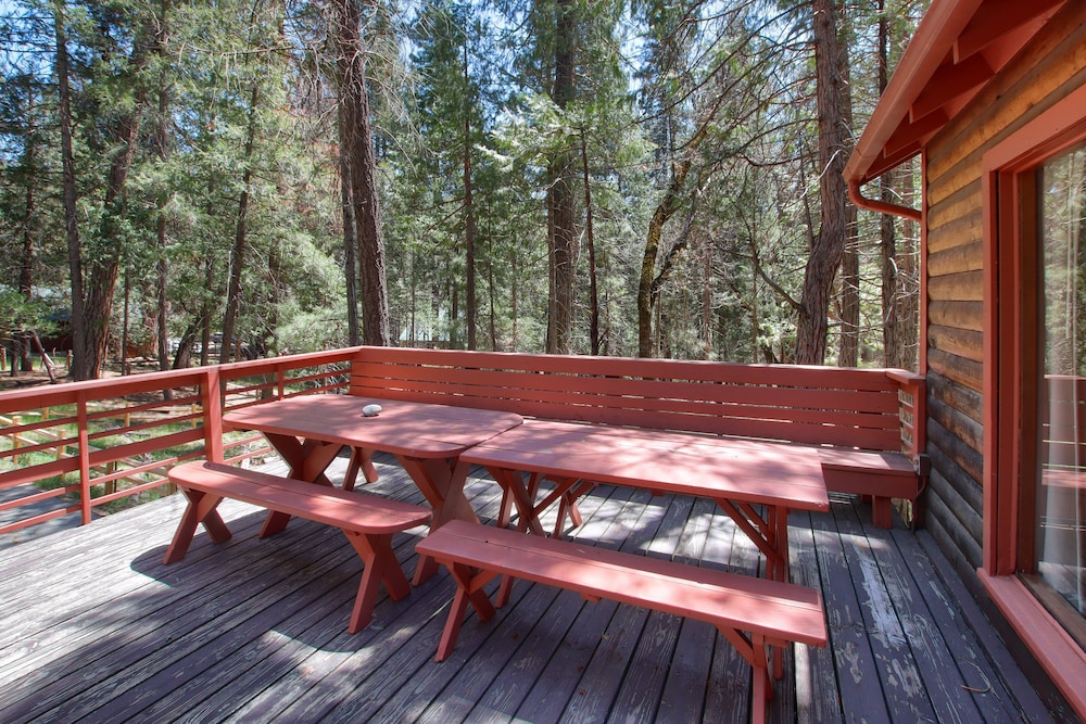 Shangri La-de-da