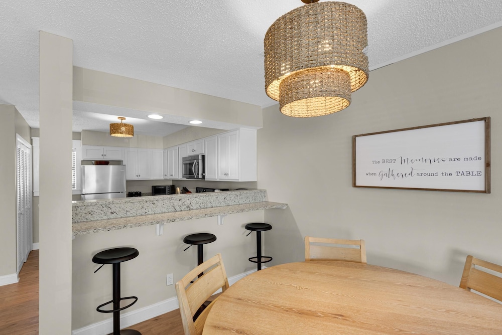 Costa Vista Townhouse #9