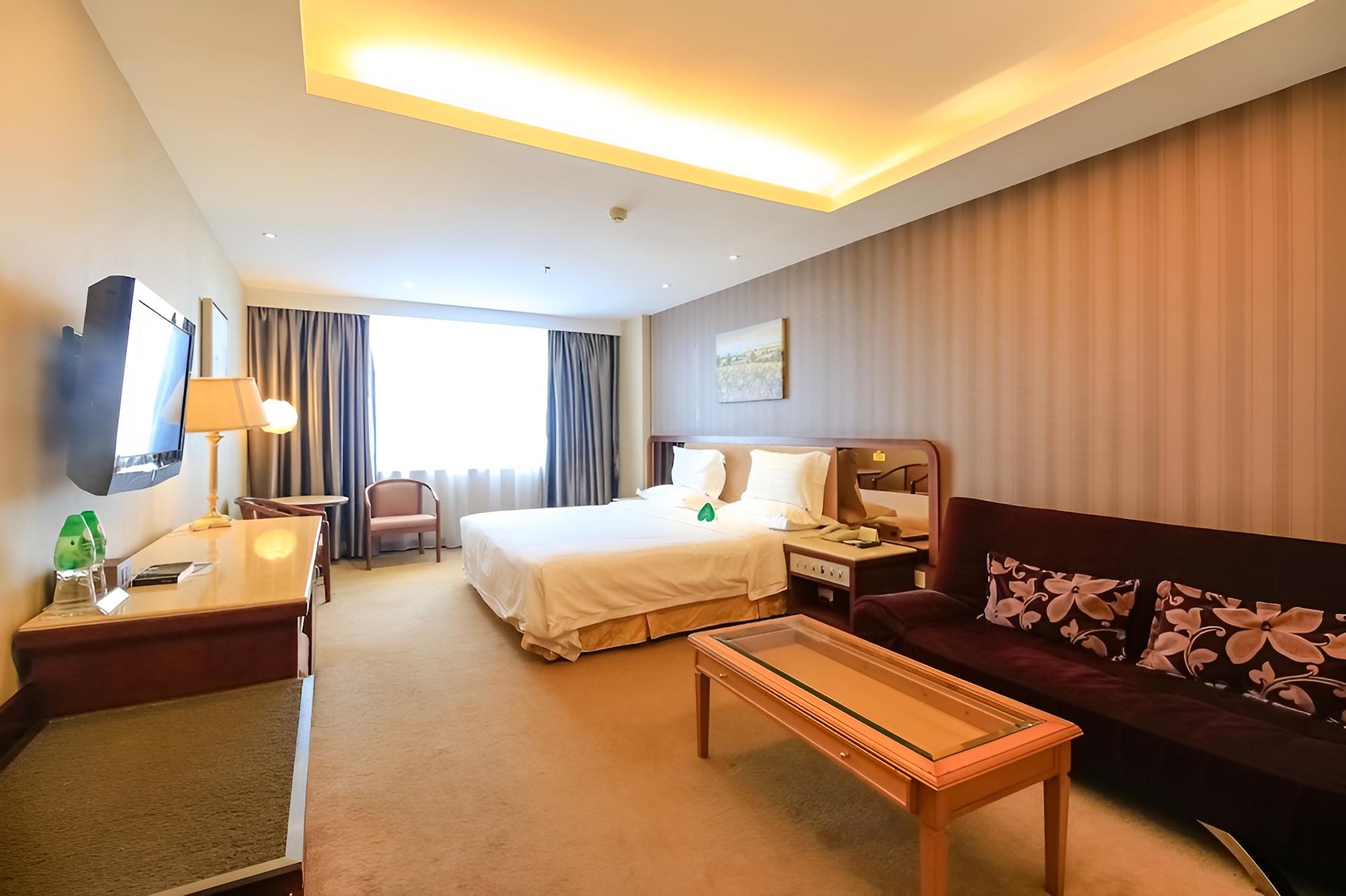L Hotel Lianhua