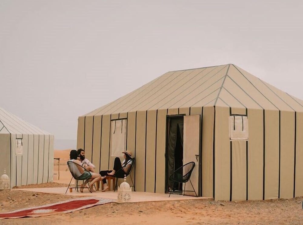 Sahara dunes Luxury Camp