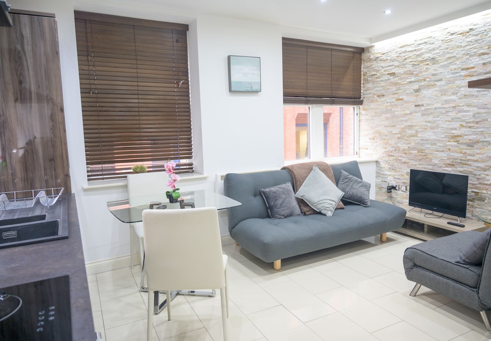 Hotel V2 Residence - Image 1