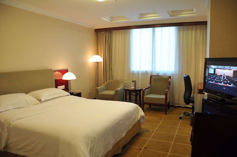 Excemon Hefei Peace Hotel
