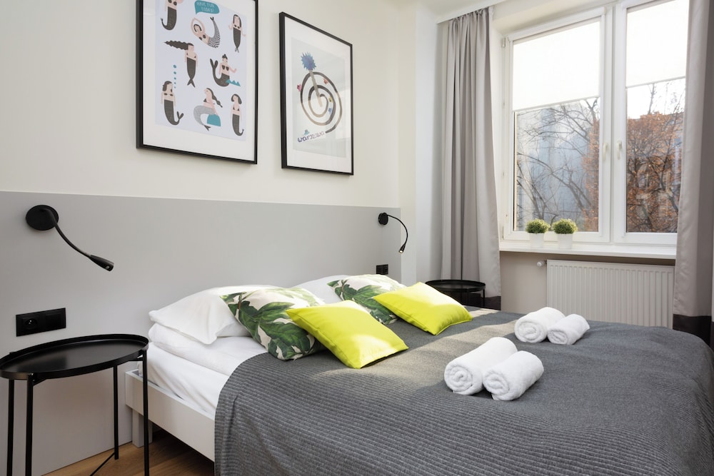 Family City Center Apartments by Renters view 4