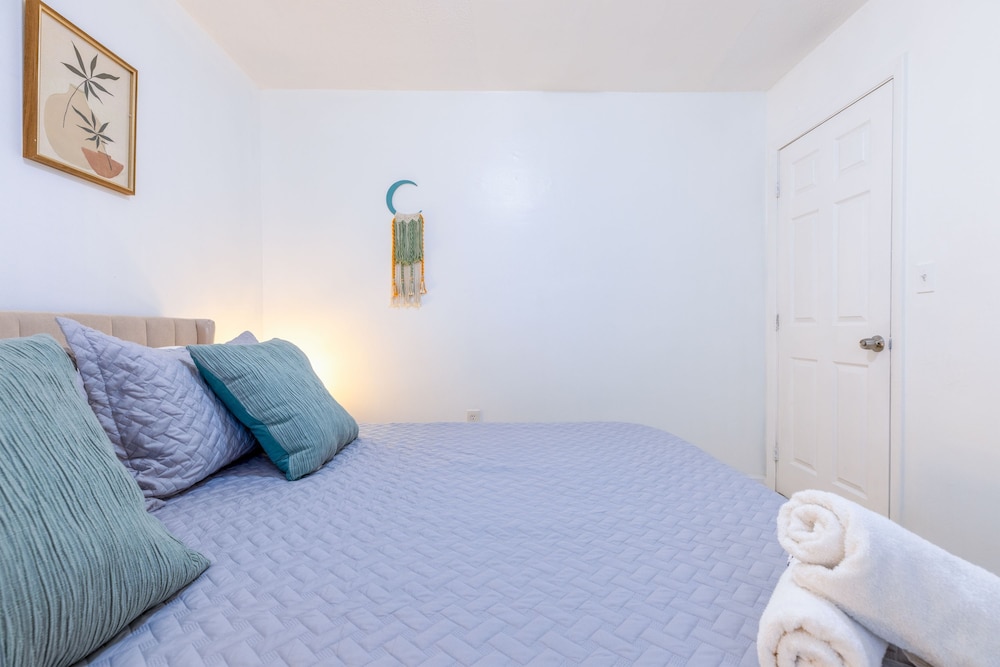 Enjoy Miami Top Location Free Parking Book Now