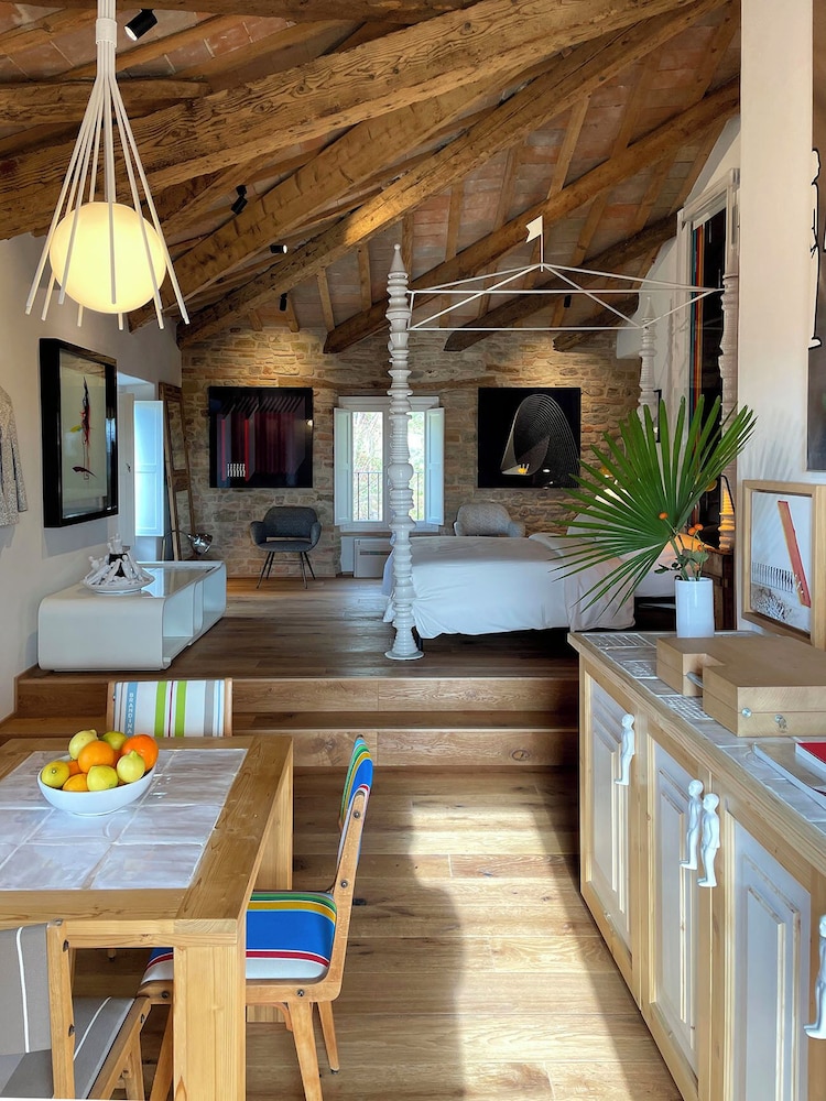 Castello di Granarola Relais – Adults Friendly