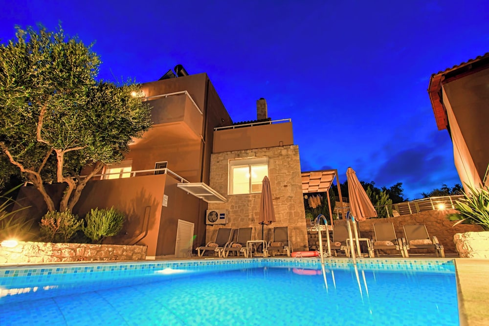 Theo Villas With Sea View