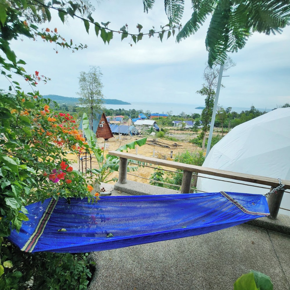 Sunrise Hill Koh Rong