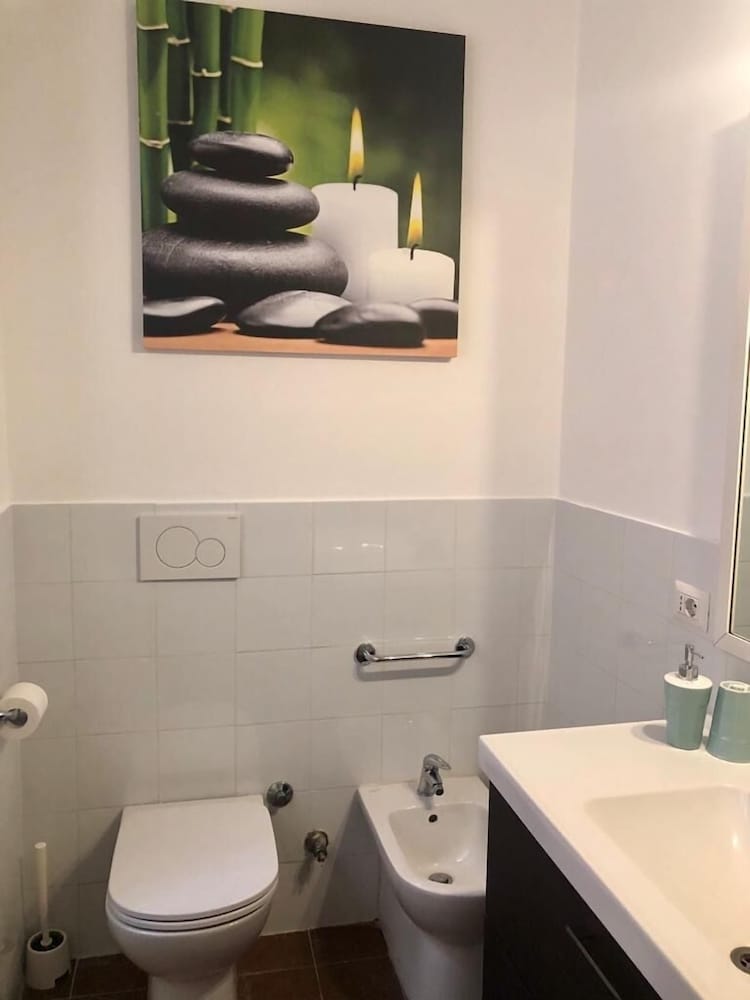 Rihanna Sweet Apartment
