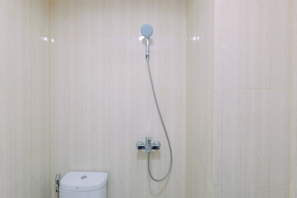 Best Deal and Modern 1BR Sentul Tower Apartment