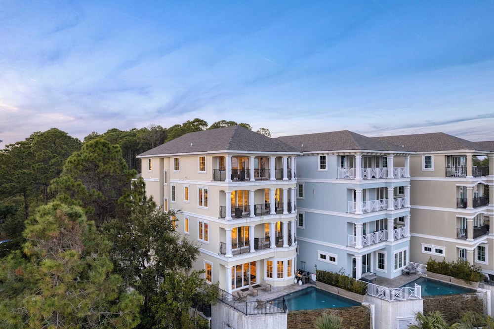 Sleeps 48, 2 Homes w/ Private Beach Access Bradley Circle Buyout by Avantstay