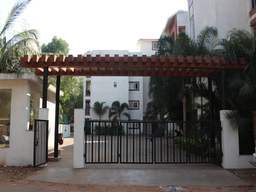 OYO 11964 Home Charming 1BHK Arpora
