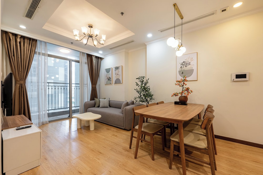 Landmark 5 Vinhomes Central Apartment