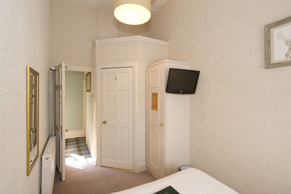 Sherwood Guest House view 5