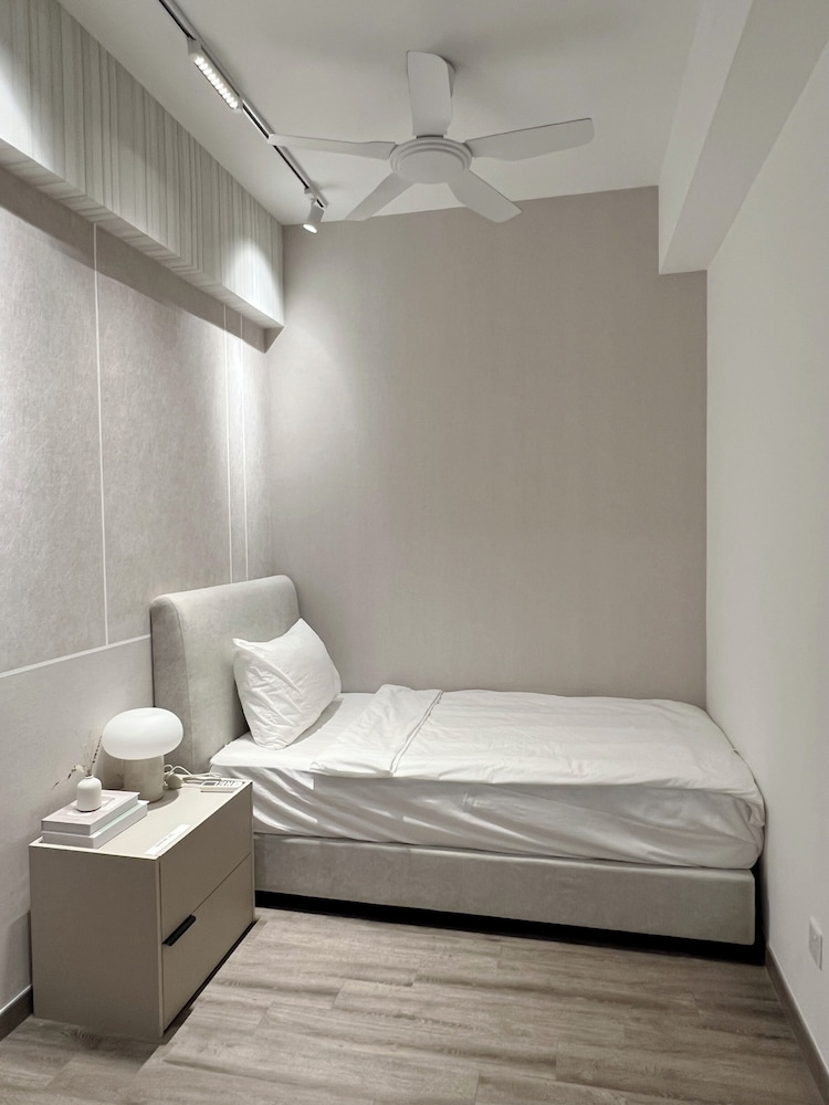 Residensi Agile Delima