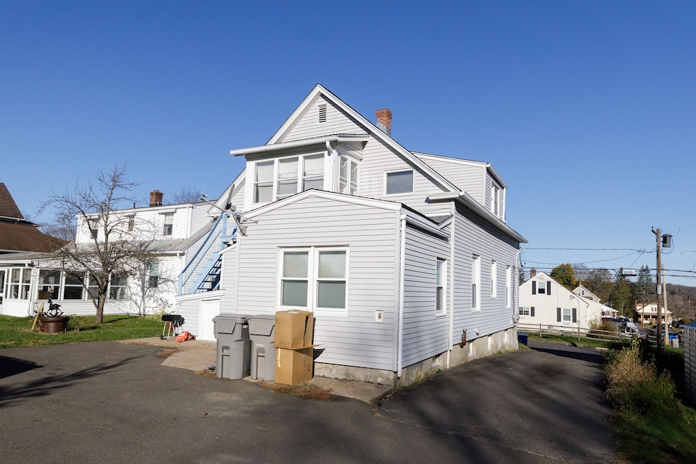 53 Geary Ave view 2