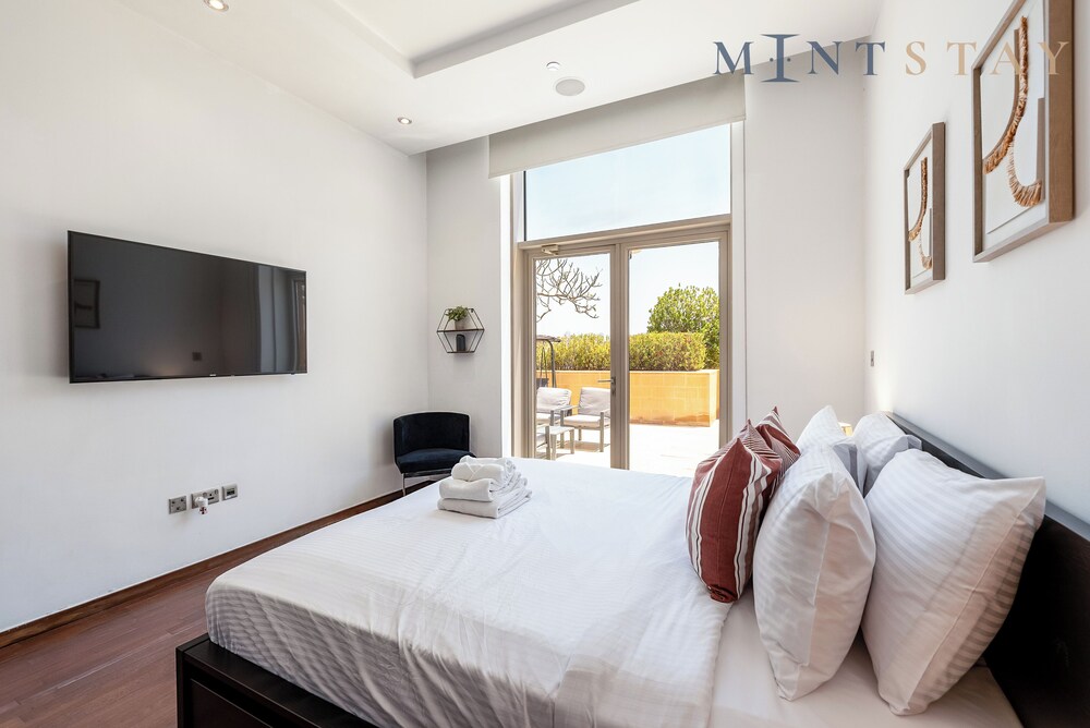 Tiara Residences - Mint Stay