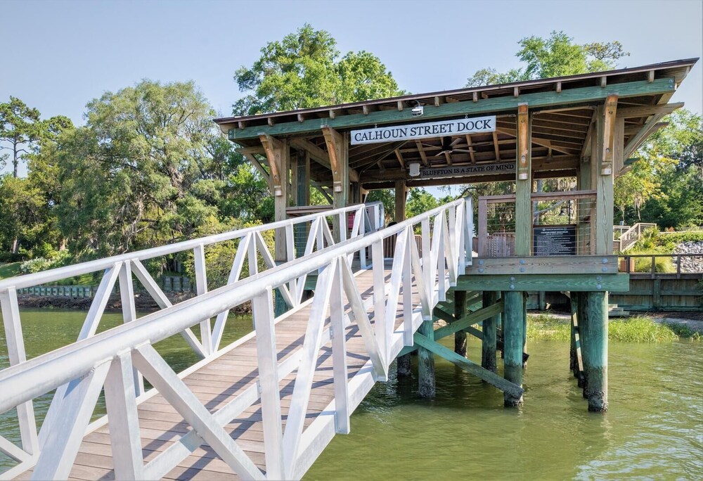 Calypso Cottage in Old Town Bluffton. in the Heart of Historic Old Town
