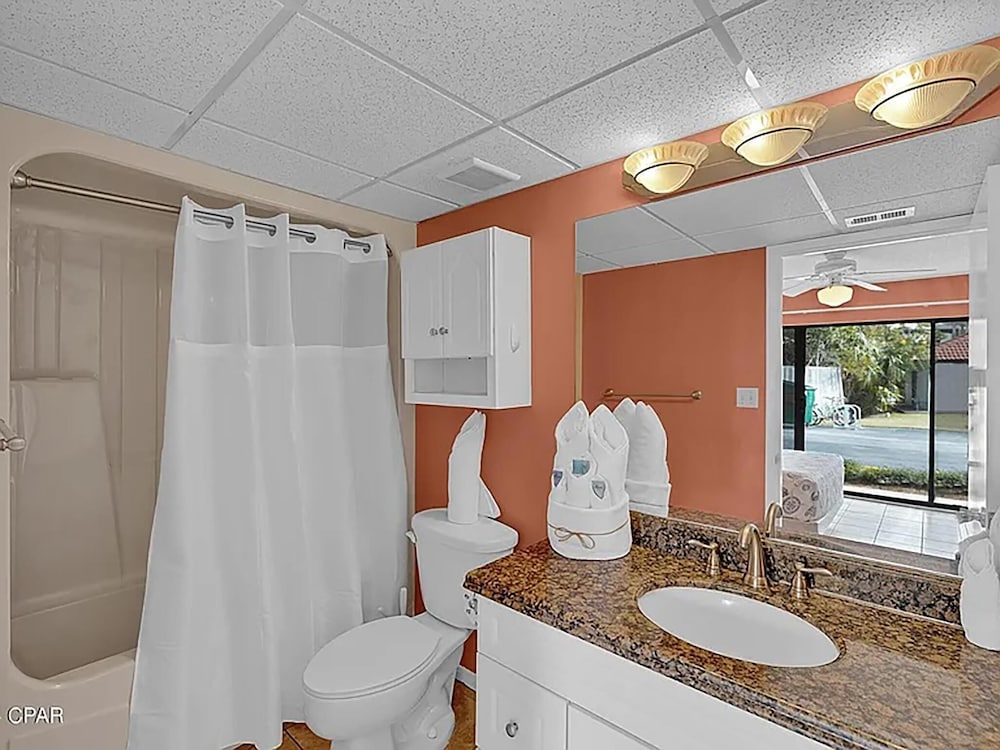 Edgewater Golf Villa 3101