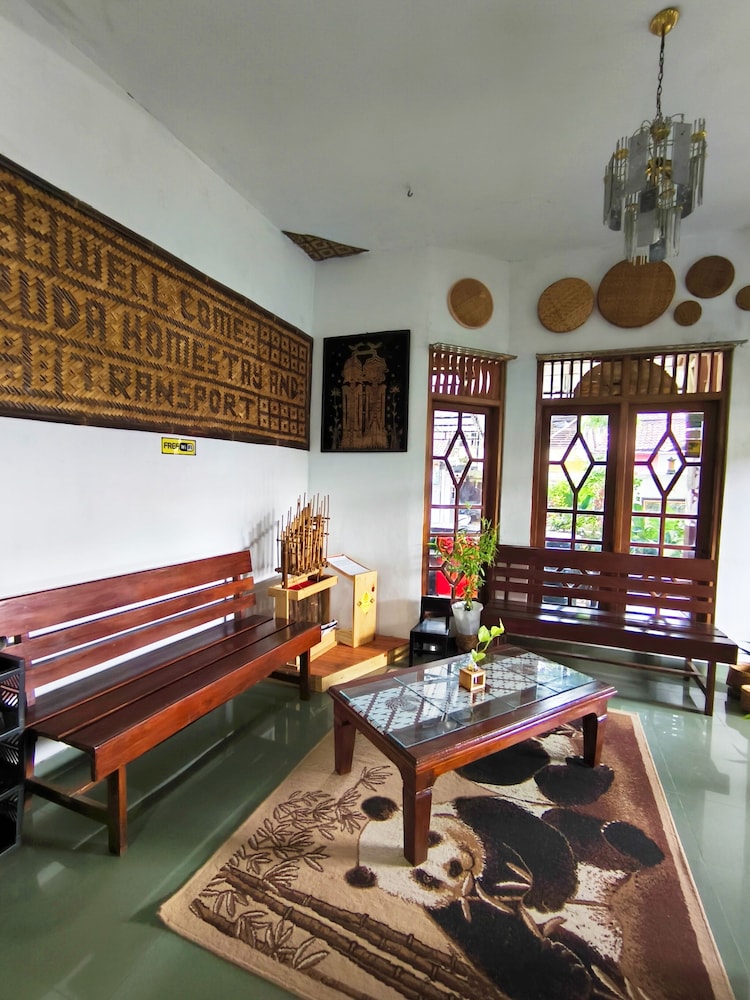 Garuda Syariah Homestay By Reccoma