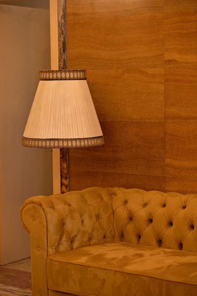 2115 Boutique Hostel