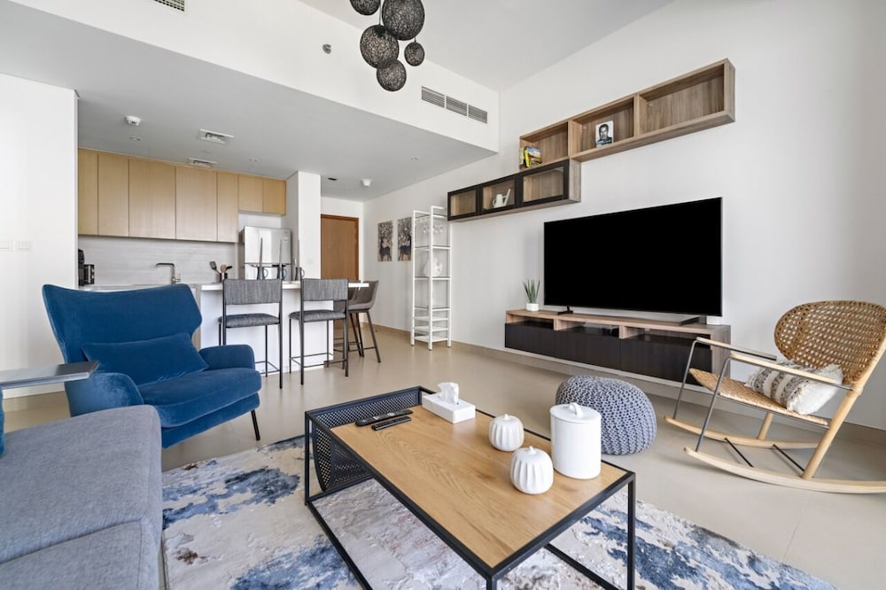 Panoramic Seaview Retreat | Premium Amenities