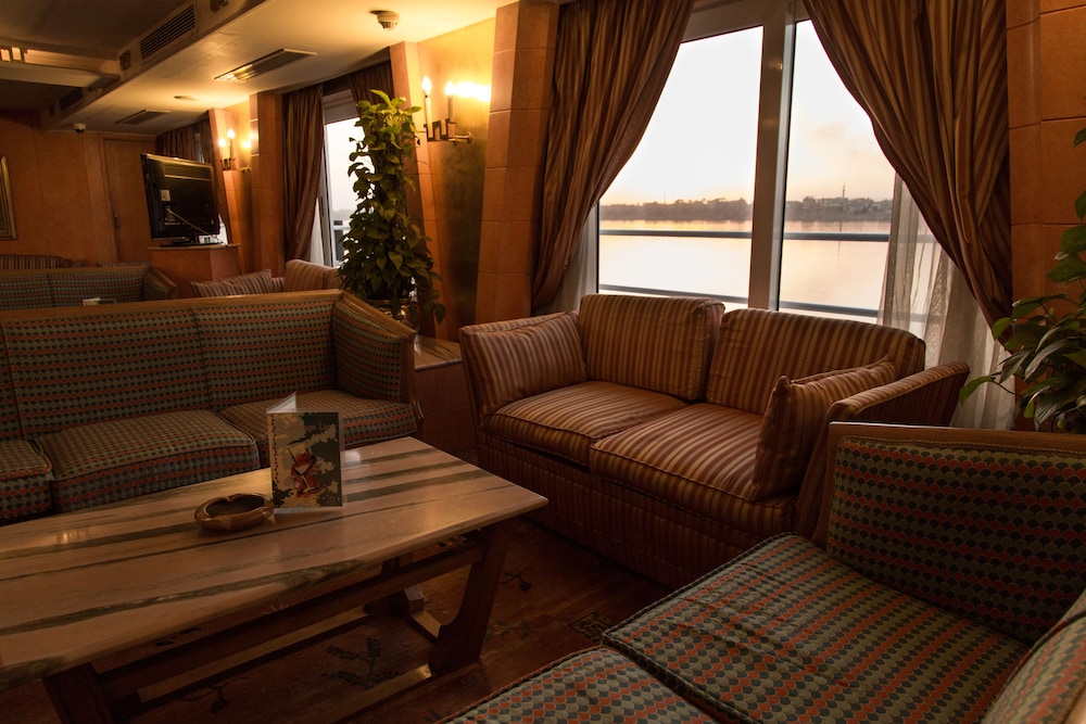 MS Nile Azur, Luxor-Luxor 7 Nts Cruise Sat-Sat