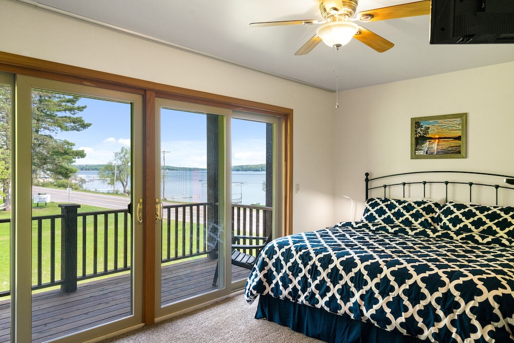 Lake Charlevoix Townhomes view 2