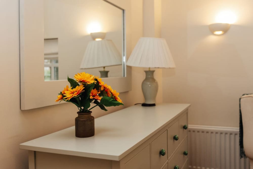Garden Lodge - From 145 Per Night