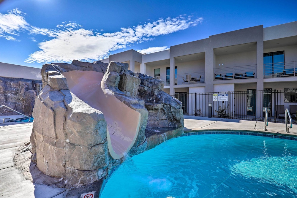 Pool Access: St George Townhome Near Trails!