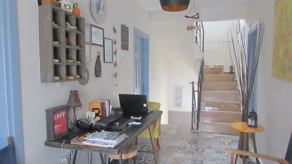 Ege Han Otel - Image 13