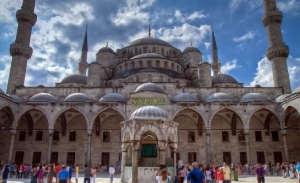 The Reina İstanbul - Image 15