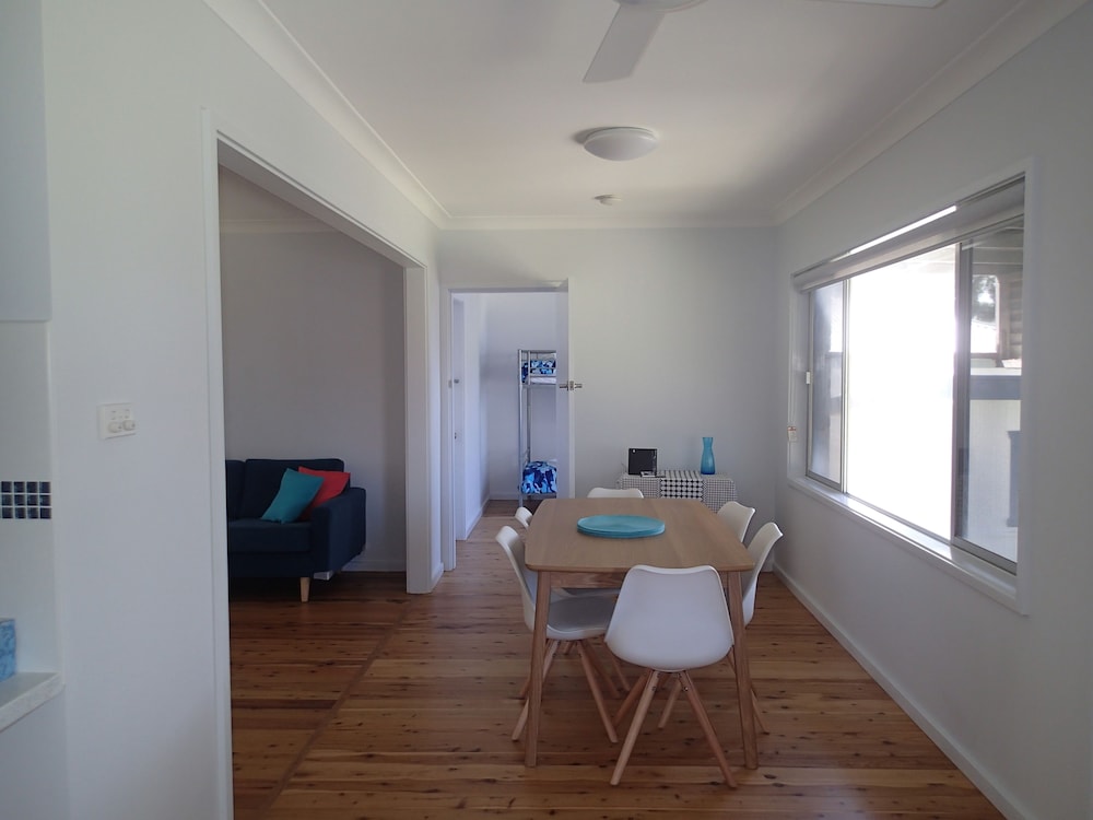 Dungowan Waterfront Apartments