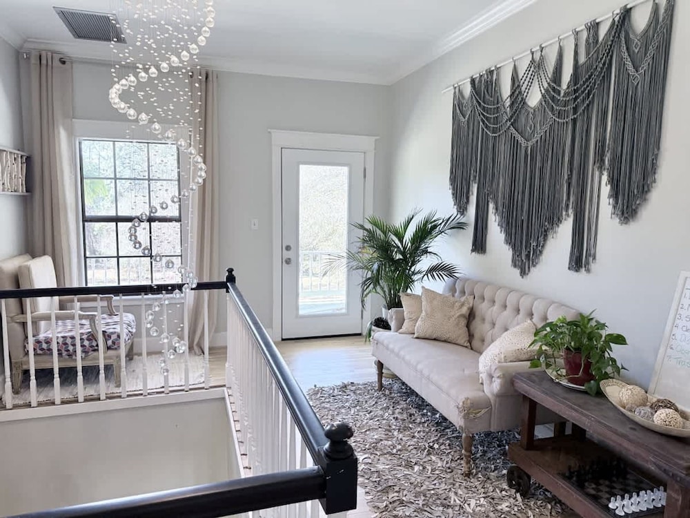 Southern Charm House Min From Shopping Beaches