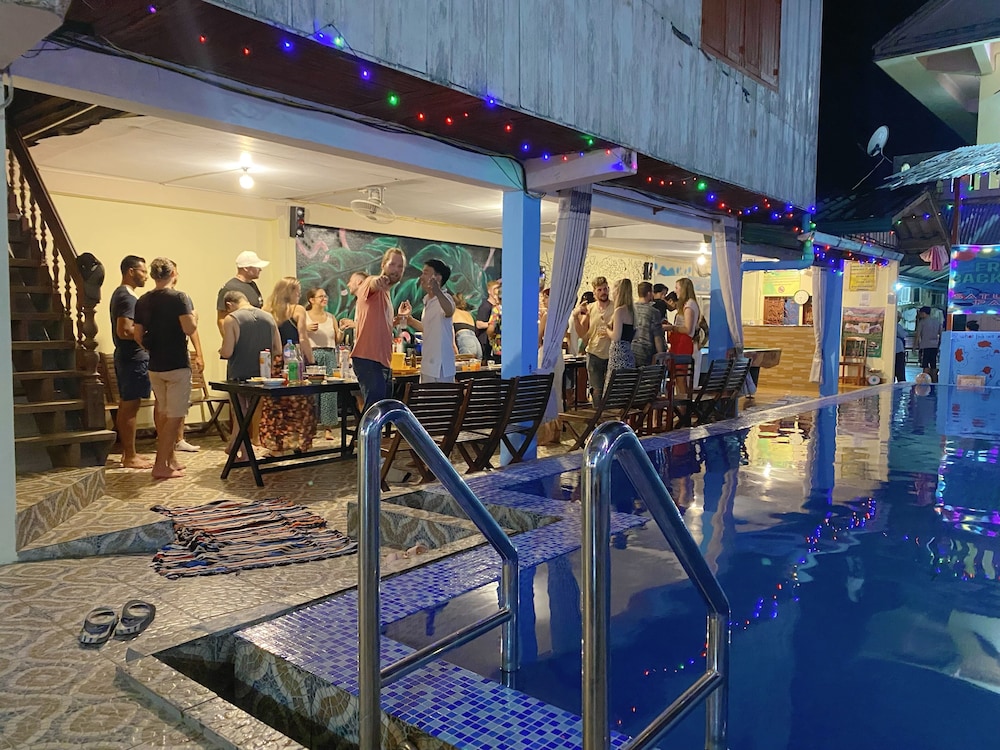 Golden Dragon House Vang Vieng