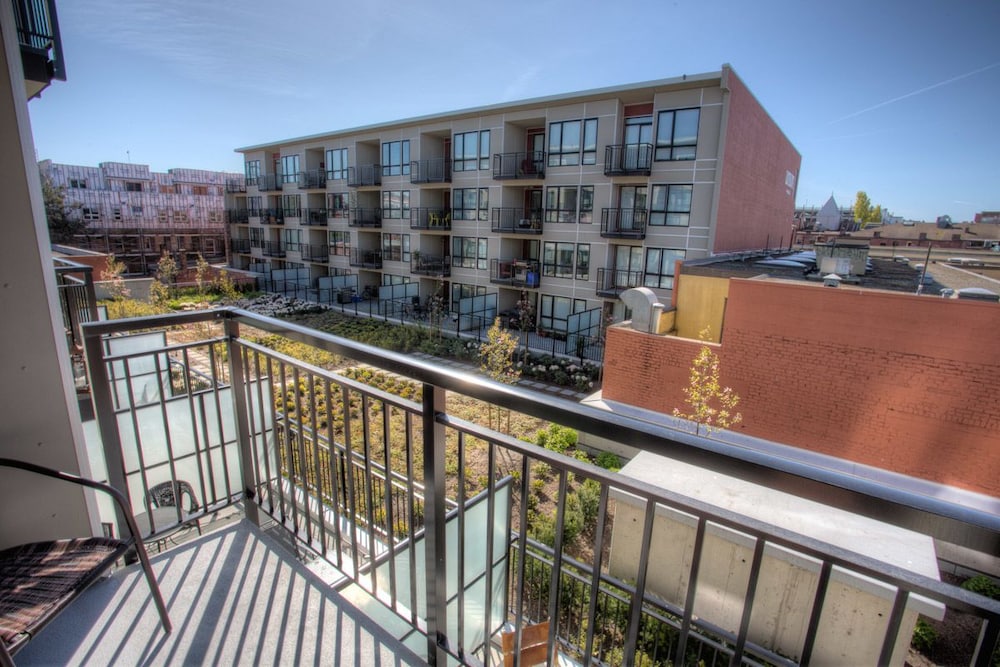 Cedar Suite at the Union Apartment - Image 3