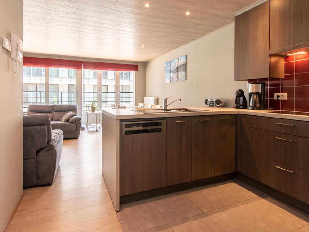 Apartment With Lateral sea View in Ostend