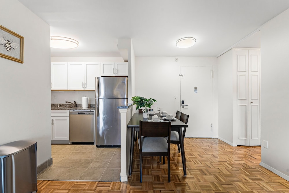 Furnished Apartment Near Longwood