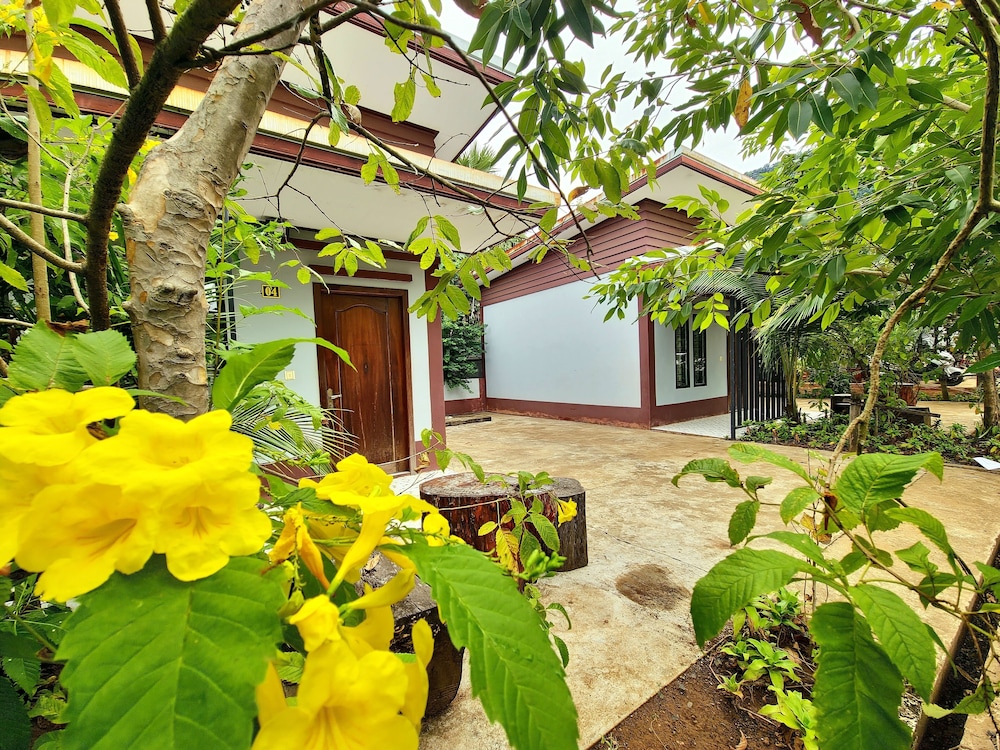 Phnom Tbeng Resort