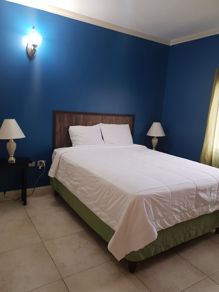 Kingston Paradise Place Rooms