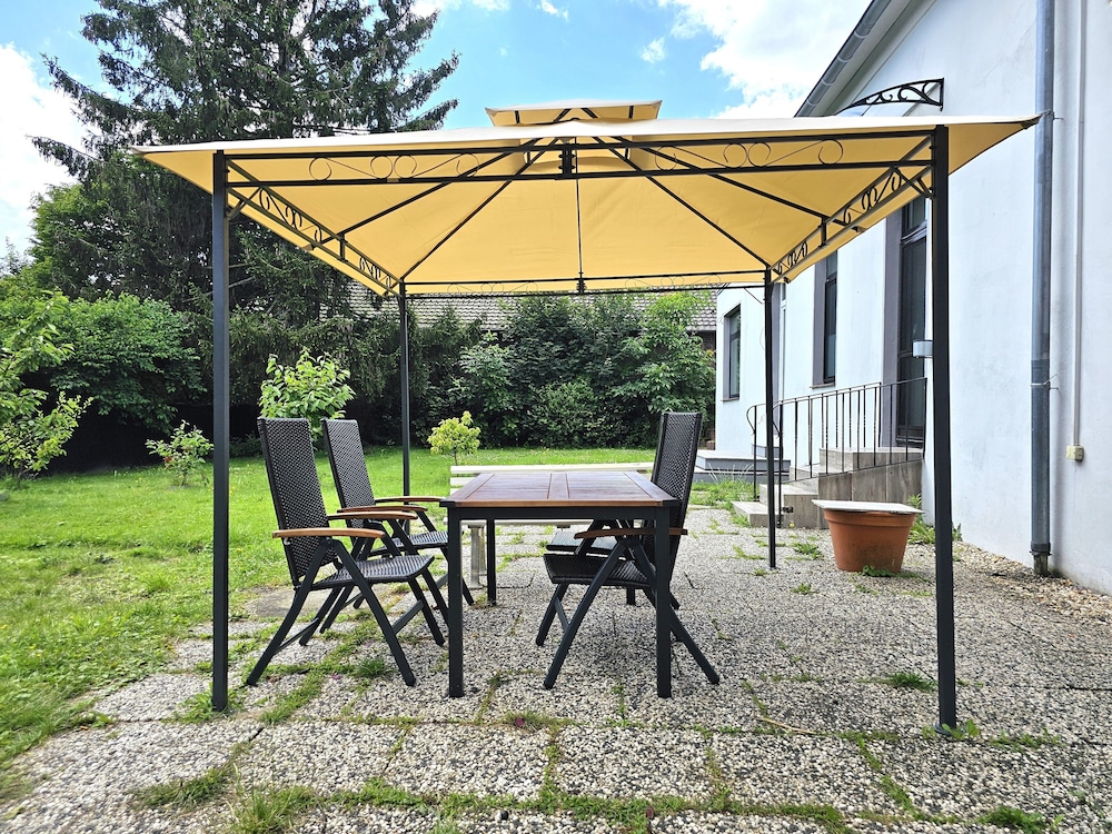 Airport Messe Apartments
