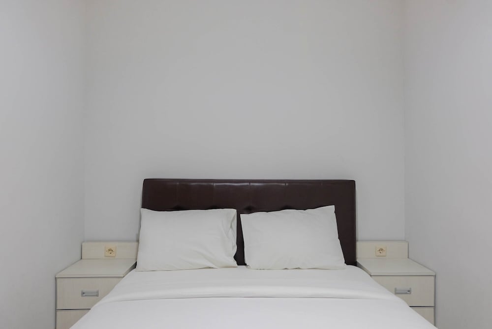 Luxurious and Comfy 2BR Paddington Heights Alam Sutera Apartment view 3