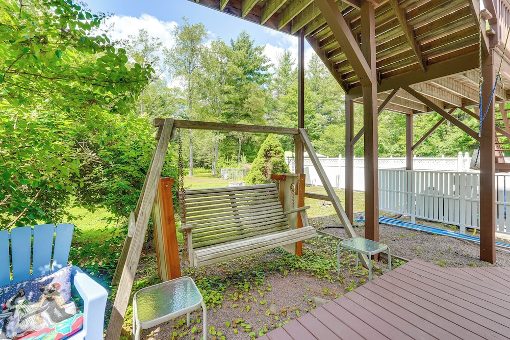 1 Mi to Hunter Mtn: Cozy Unit on 6-acre Property!