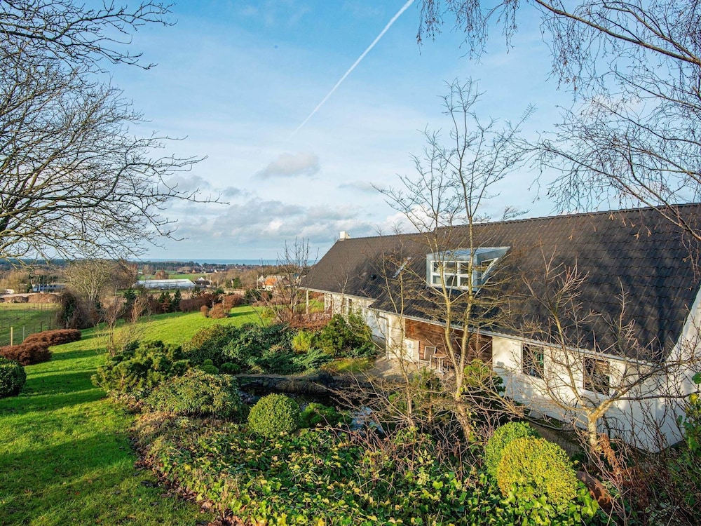 6 Person Holiday Home in Glesborg view 2