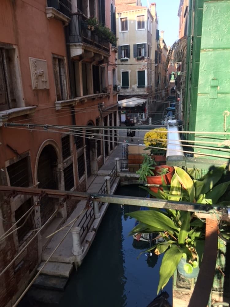 San Polo Canal View Apartments