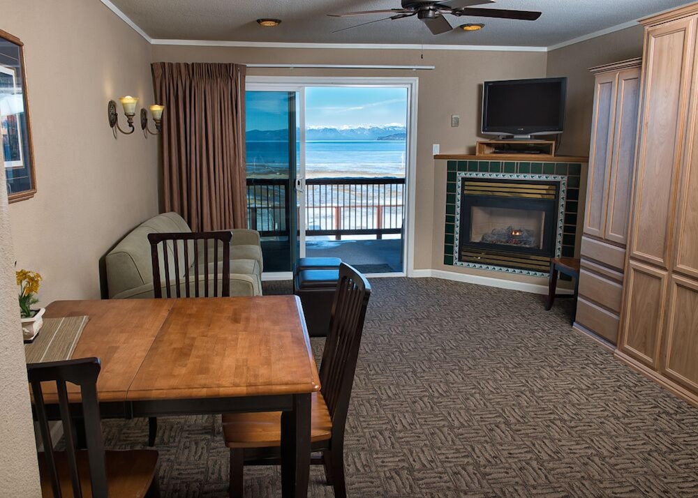Lake Tahoe Vacations - Beachcomber Inn - Property Image 13