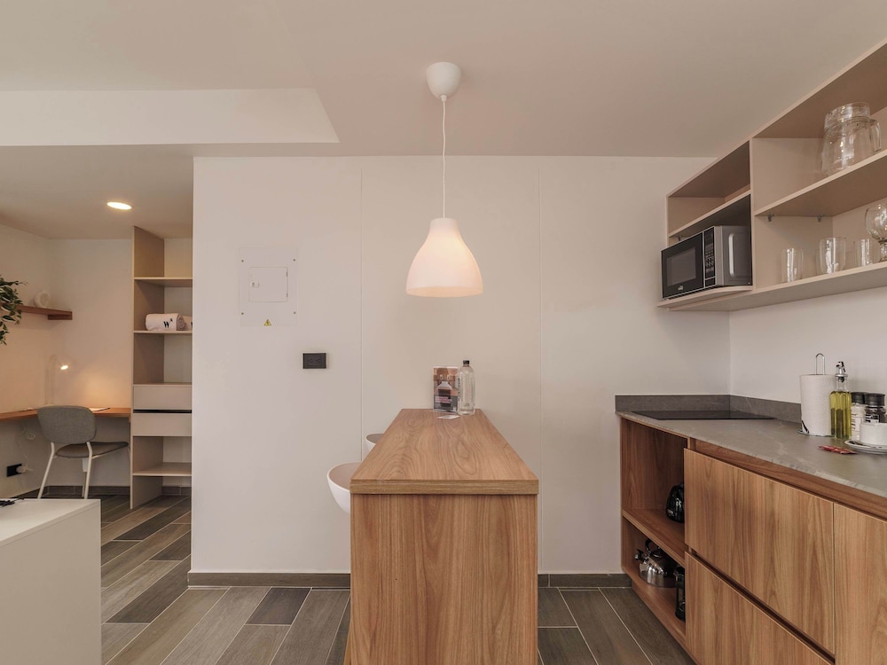 w Engaging Loft w Balcony in Laureles