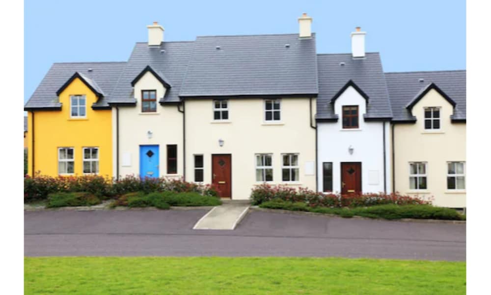 Ardgroom Leisure Village