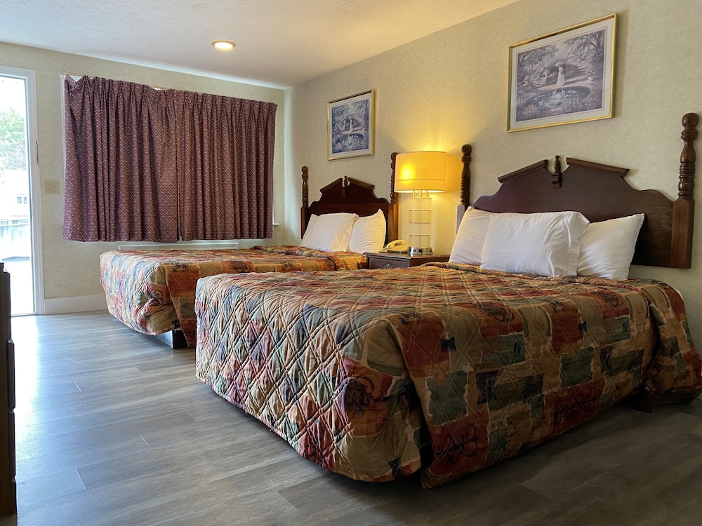 Economy Lodge